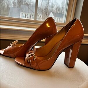 Talbots Glossy Tan Heels with Buckle Detail